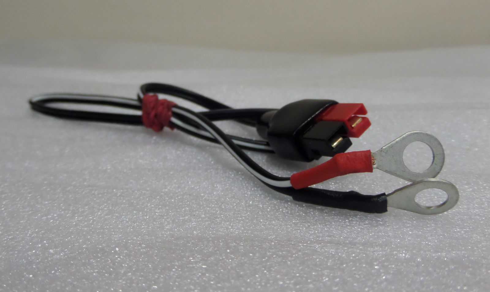 Cable de carga Fronius Acctiva Easy 2x0,75 mm con terminal de cable / conexión Molex